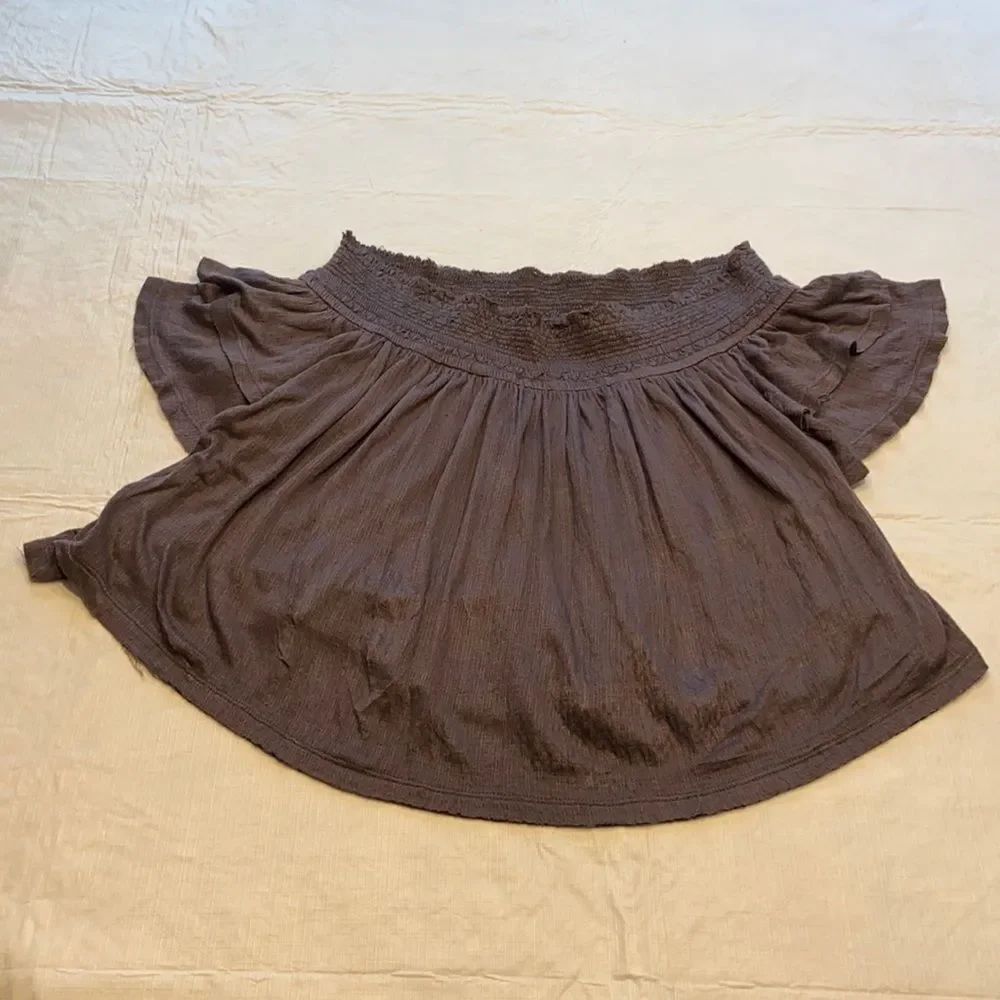 Smocked Off-Shoulder Brown Blouse